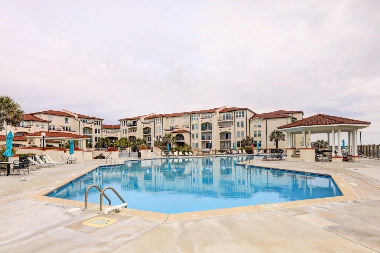 North Topsail Beach Condo In Resort-Style Complex! Exterior photo